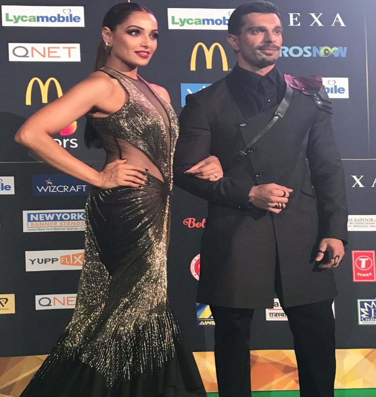 The two were vacationing in Koh Samui, Thailand, on New Year's Eve 2015, when Karan finally proposed to his ladylove, as the sky was lit with fireworks